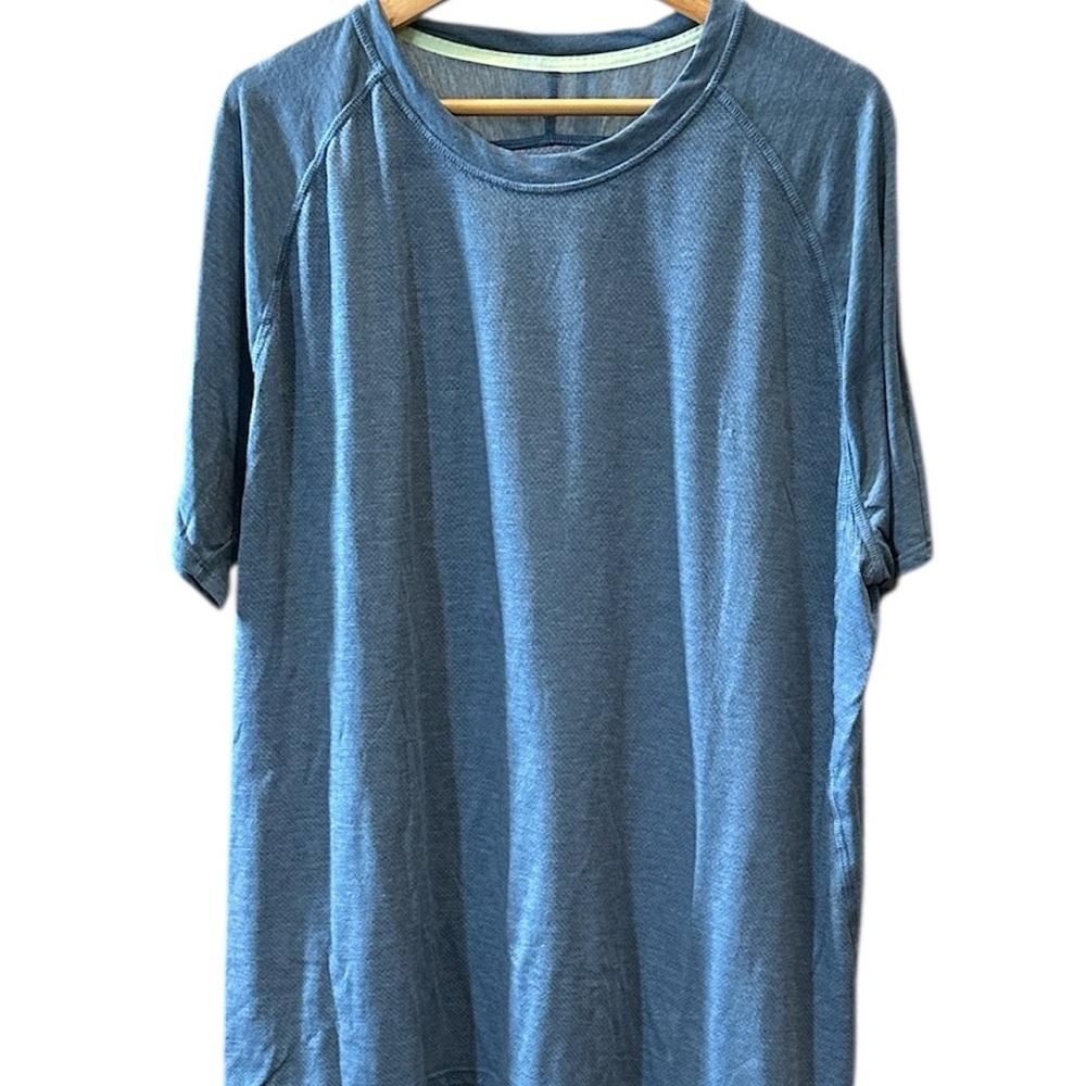 XXL Men’s All in Motion Blue Short Sleeve Tee